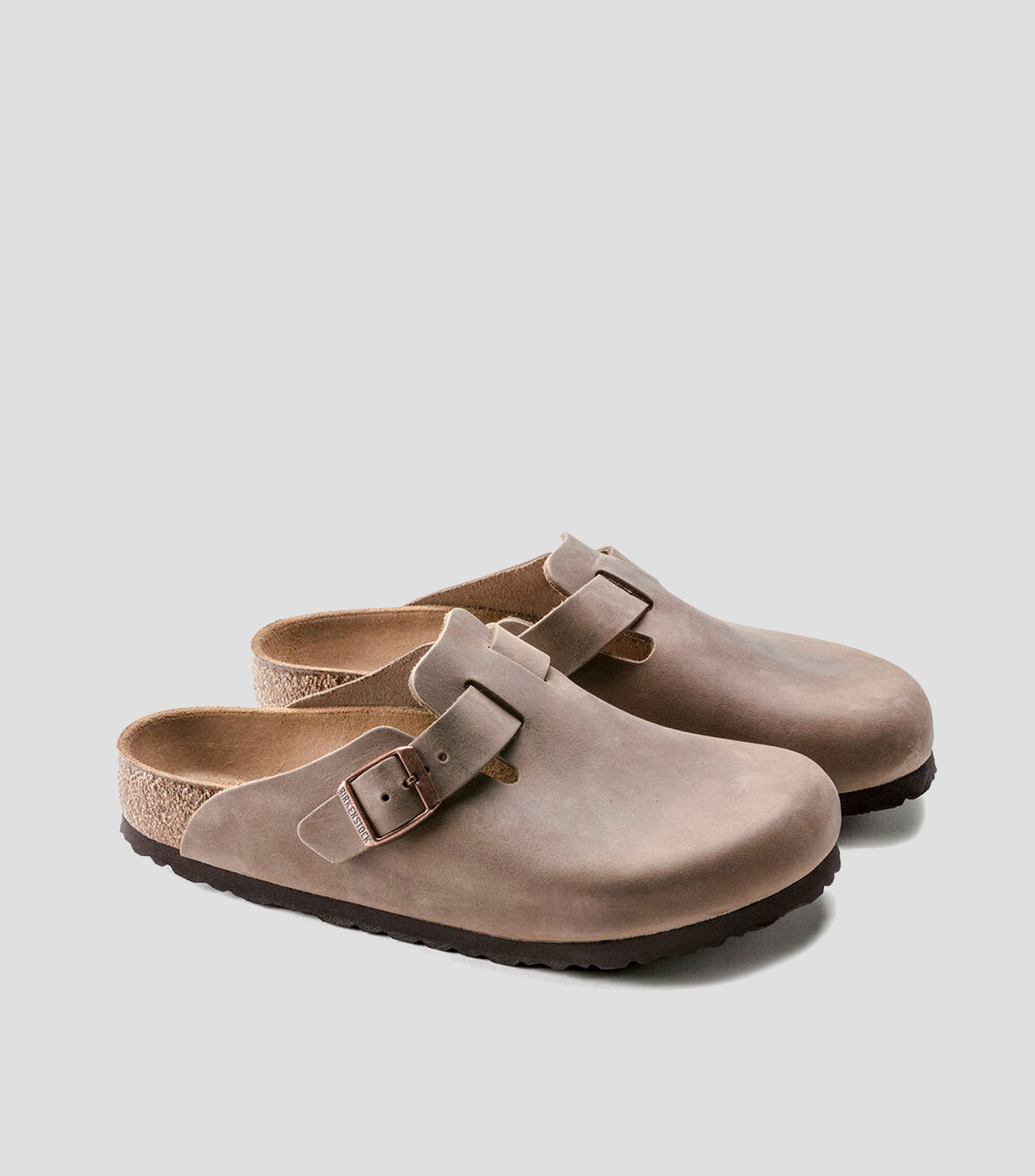 Zuecos Boston lisos en piel Hombre